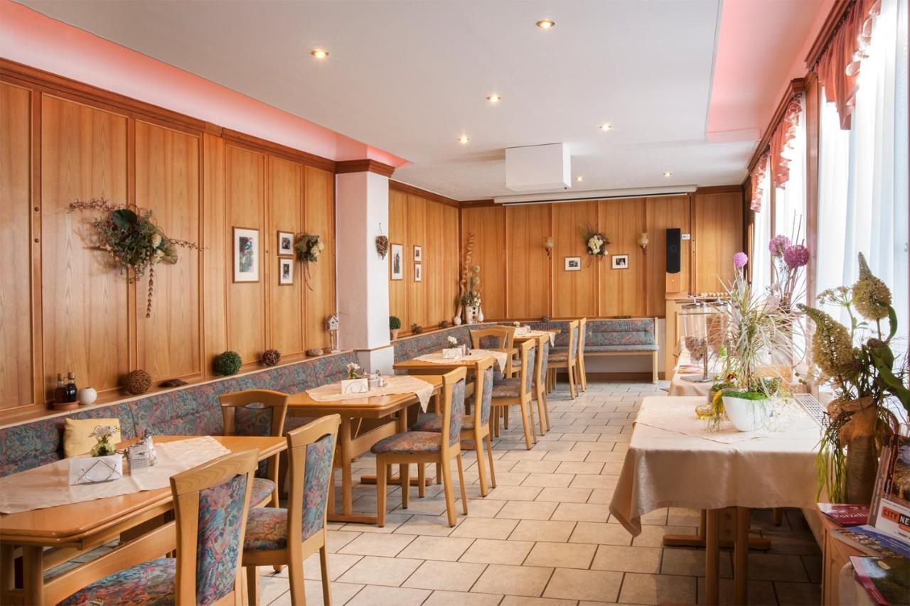 Hotel Weltrich Saalfeld Saale ภายนอก รูปภาพ