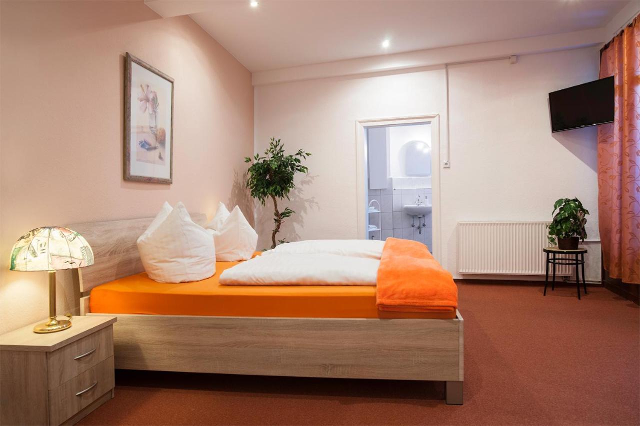 Hotel Weltrich Saalfeld Saale ภายนอก รูปภาพ