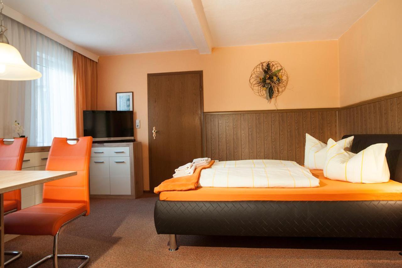Hotel Weltrich Saalfeld Saale ภายนอก รูปภาพ